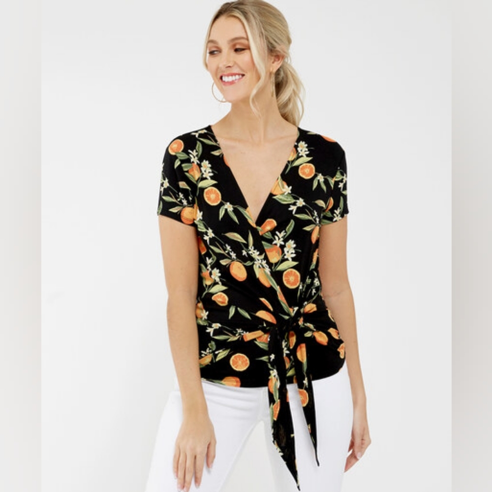 Kismet Orange Blossom print wrap top size medium